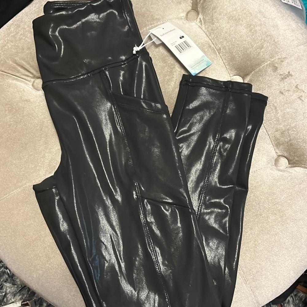 Balance collection, dry wick, shiny, black, incredibly stretchy, Leggings